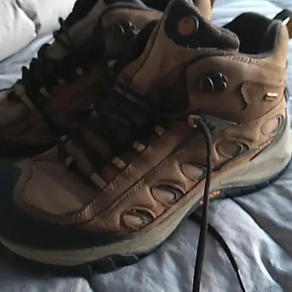 Mens hiking boots - Picture 2 of 7